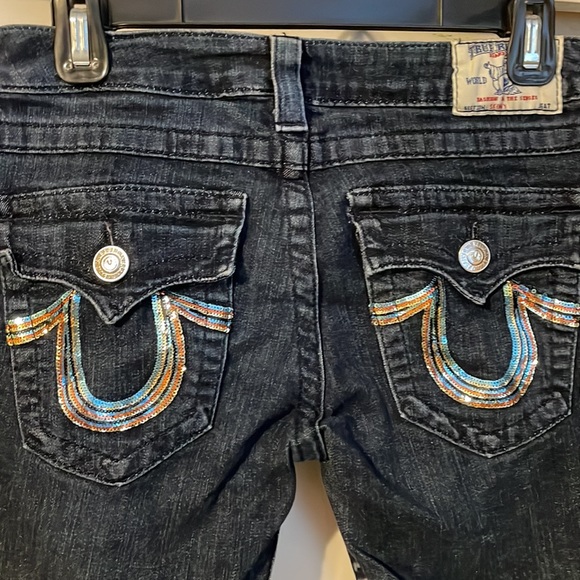 True Religion Skinny Jeans - Picture 3 of 6